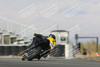 media/Mar-01-2025-Race Pace (Sat) [[ebf7b6e548]]/17-Vested (Turn 16) 210pm/